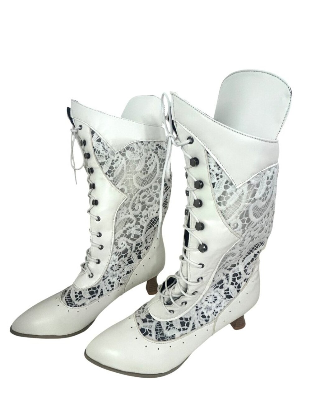 White Victorian Lace Up Boots Mid Calf 9 (41) Kitten Heel Mary Poppins Costume